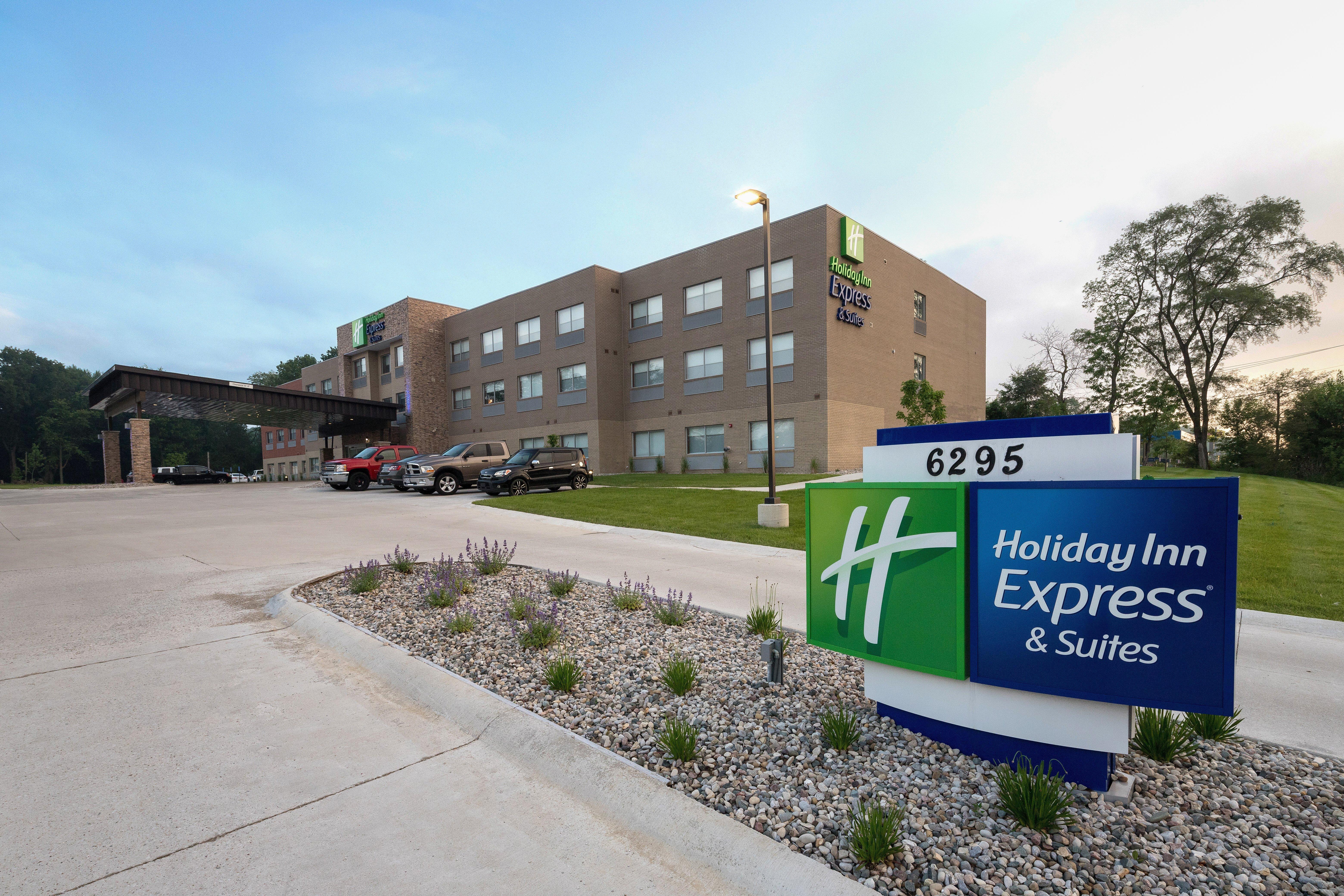 Holiday Inn Express & Suites - Portage, An Ihg Hotel Exterior foto